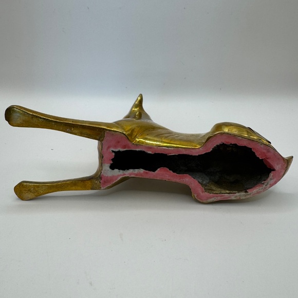 Brass dog figurine. MCM Brass Greyhound by Northcraft. Vintage brass dog decor. - Picture 7 of 9